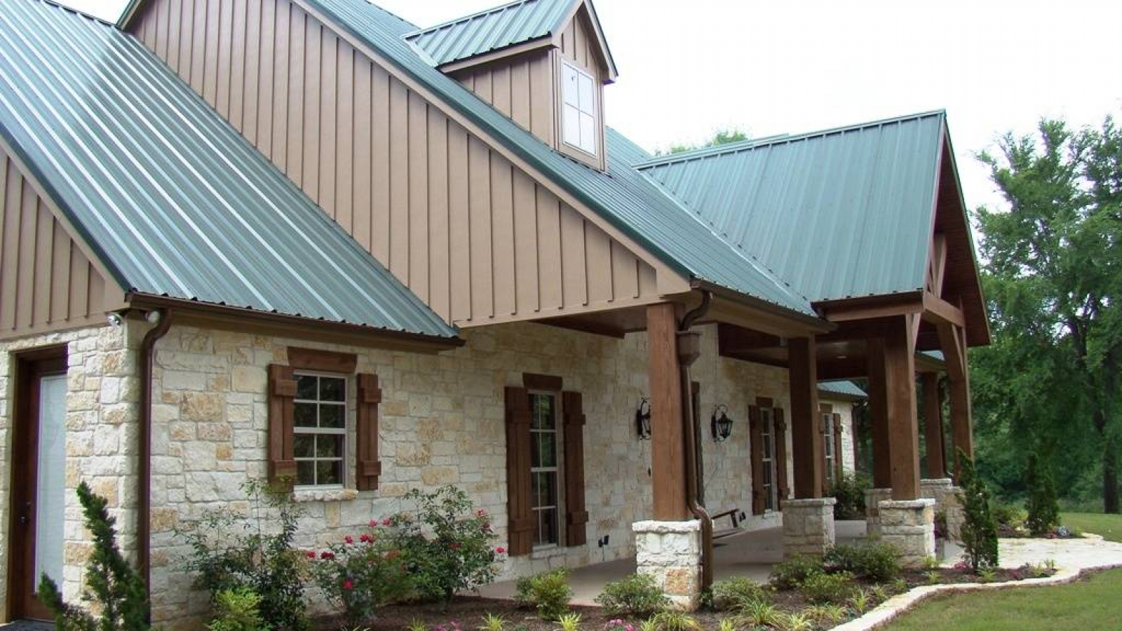 Trade Pro Roofing: Providing Premier Roofing Services in Northwest Arkansas